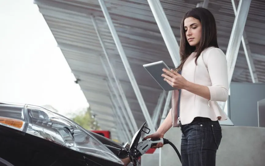 Smart EV Energy Management in Dubai – Qvolt EV Charging Solutions UAE